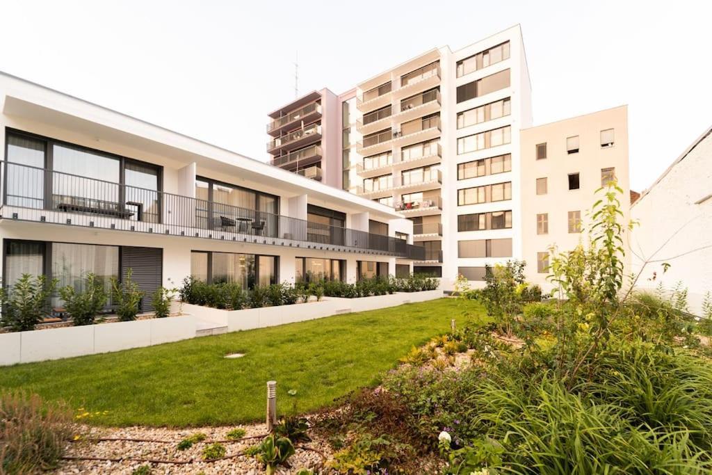 ברנו Gold Garden Terrace Apartment מראה חיצוני תמונה